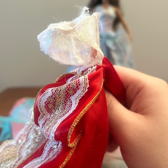 Barbie Swan Lake AA Odette - Picture 9 of 10